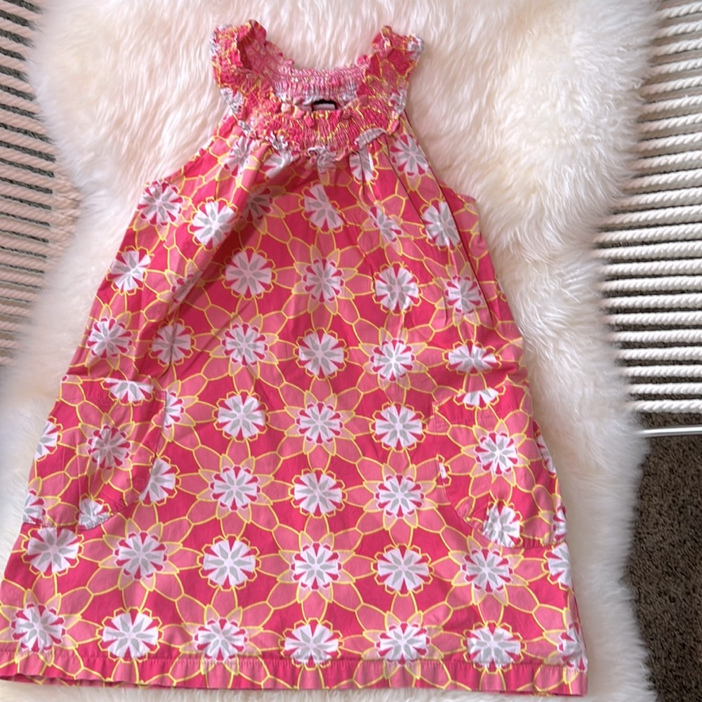 Tea Collection girls dress. Size 8. Good used condition.